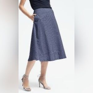 Banana Republic Periwinkle and Navy Diamond Eyelet A-Line Midi Skirt w Pockets